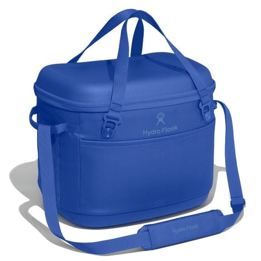 carryouttm-soft-cooler-30-l-b9 cpco382_carryout_cooler_30l_capri_blue_angled_1.jpg