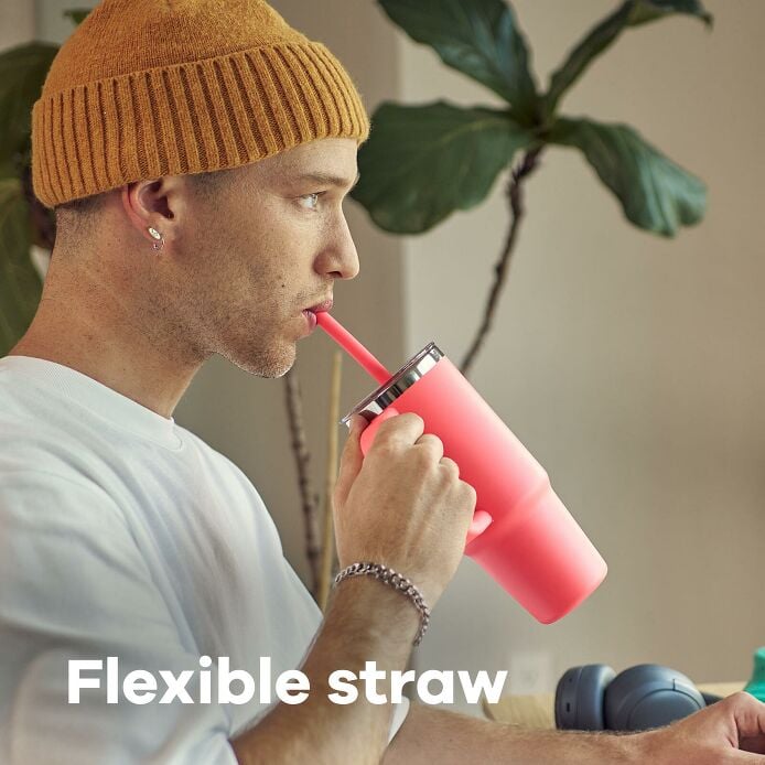 hydration-handledtm-bundle-d1 hf_s26_ttpscc_apdp_06.jpg
