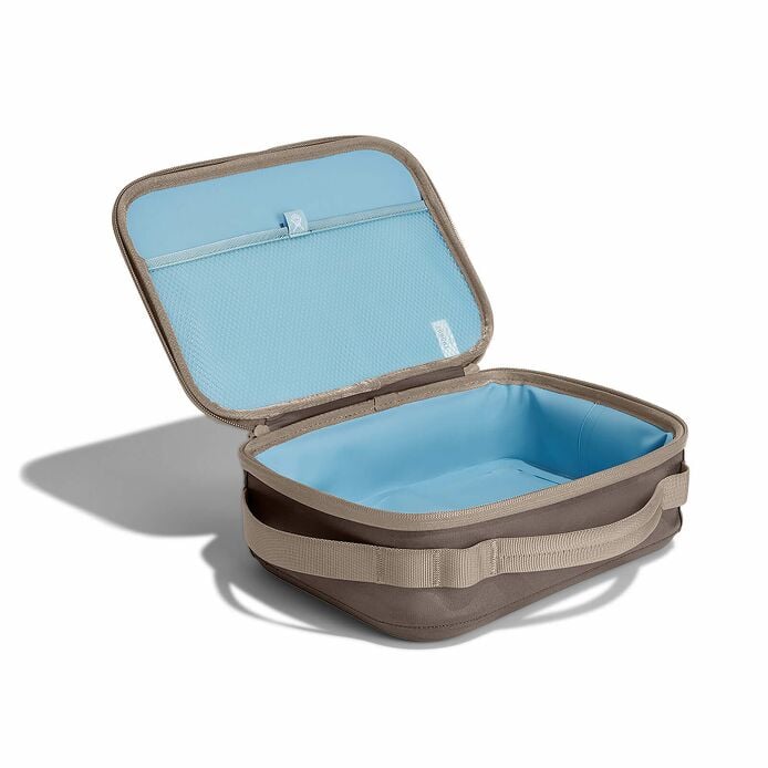 5-l-carry-outtm-lunch-box-b1 lbox217_5lcarryoutlunchbox_sandpiper_angled.jpg