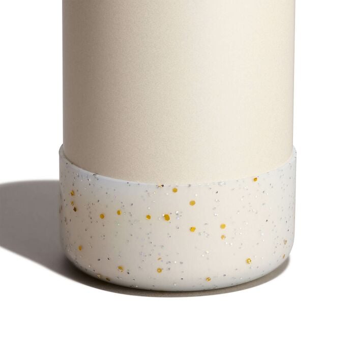 medium-boot-o2 le-f25bbm-c-medium-bottle-boot-glimmer-gold-onbottle_1_1.jpg