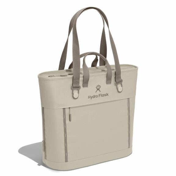 carryouttm-soft-cooler-tote-20-l-g8 midiit114-carryout-tote-20l-oat-angled.jpg