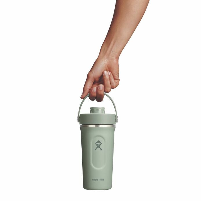 gym-bundle-m4 mxcc24374_24ozinsulatedshakerbottle_agave_hb_1.jpg