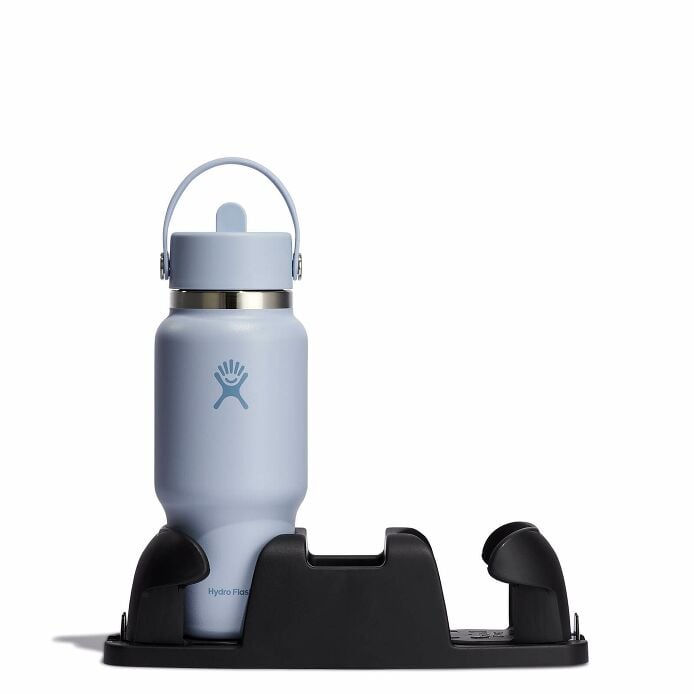24-oz-travel-bottle-with-flex-straw-cap-t0 surf-travel-bottle-in-cuplholder_2_8_1.jpg